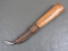 Vintage saddlers unusual edge