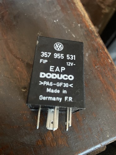 Wiper relay 357955531 - 357955531.,