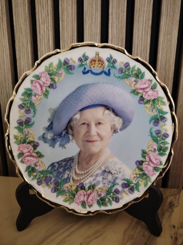 Royal kingston queen mother - kingston,