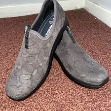 Ladies Fly Flot Size 8