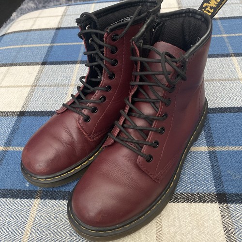 Used kids size dr martins - ,