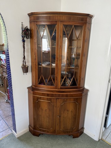 Wooden corner cabinet - corner,