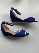 BRAND NEW: Women’s Low Mid