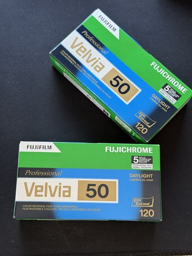 120 fujifilm velvia colour - fujifilm,