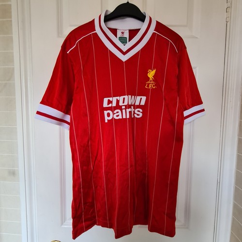 Replica liverpool crown - liverpool, paint