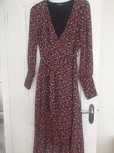 Nasty gal black - red, floral