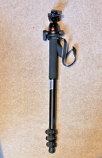 Manfrotto 496RC2 Ball Head, Quick Release Plate, mounted on Giotto 3270B Monopod