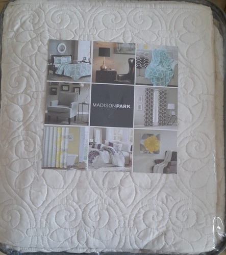 King size bedspread - king,