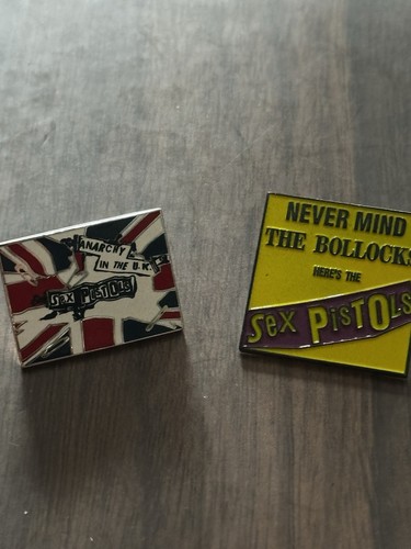 Sex pistols pin badges - sex,