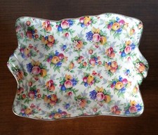 Vintage Chintz Pattern Royal