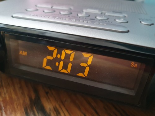 Sony dream machine - dream, icf-c253l