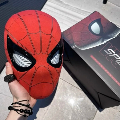 Spiderman mask with blinking - spiderman,