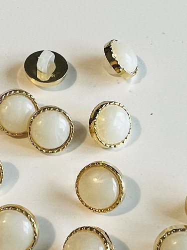 Pearl gold buttons 11mm - x,