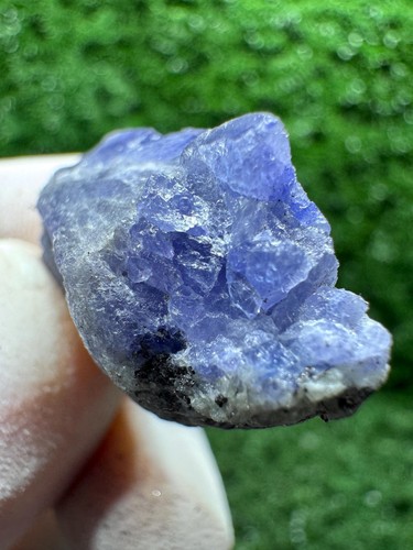 Amazing tanzanite crystal - amazing!,