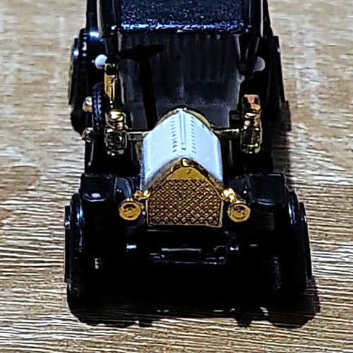Diecast model car 305 - diecast,