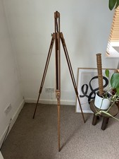 VINTAGE LARGE WOODEN ARTIST