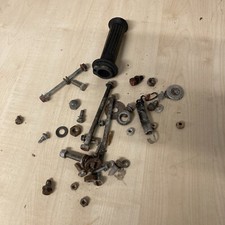 Yamaha YB100 Frame Engine