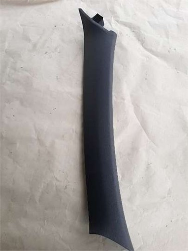 Pillar trim left - a,