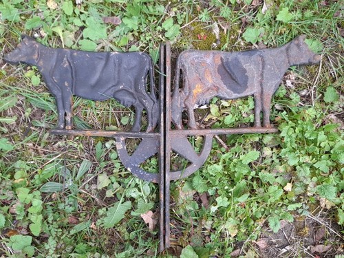 Pair vintage cast iron - of,