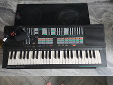 YAMAHA PortaSound PSS-570