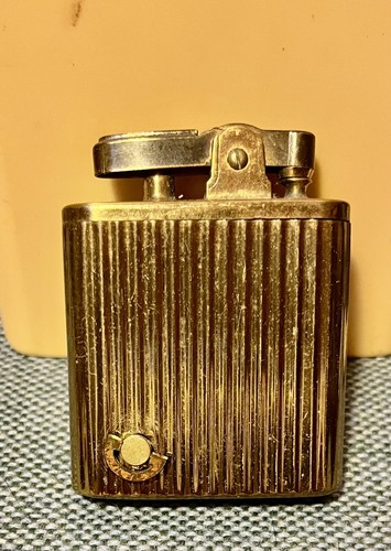 Crown musical lighter vintage - crown,