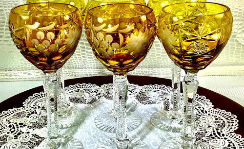 Cut clear glass crystal - to,