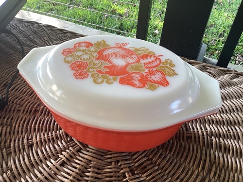 Vintage pyrex orange - orange, 1