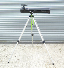 Celestron PowerSeeker 76AZ Newtonian Telescope Black Model 21044 700mm + Tripod