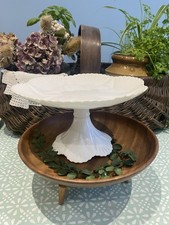 Shelley Dainty White Footed Comport / Cake Stand 22.5 cm Wide x 12.5 cm High