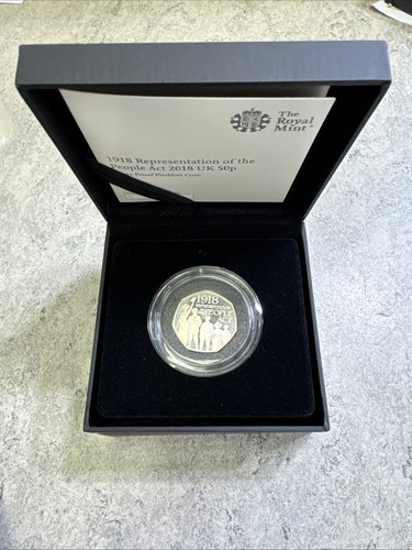 Silver proof coin 50p 2018 - silver,