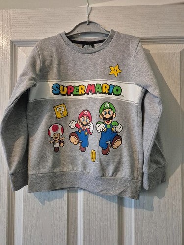 Super mario jumper age - jumper,