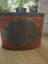 Vintage Oval 4lb  Wall's