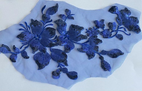 Sequined applique motif