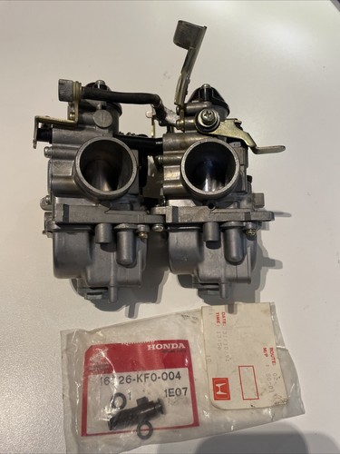 Honda carburetor complete - honda,
