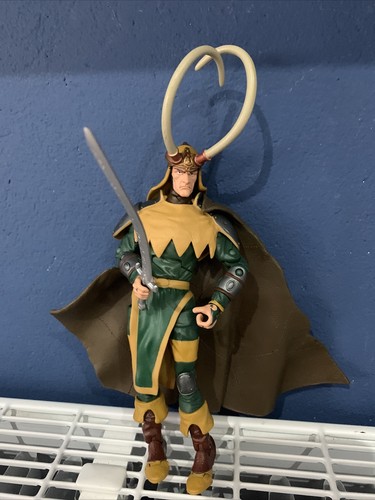 Marvel legends loki action - legends, 7"