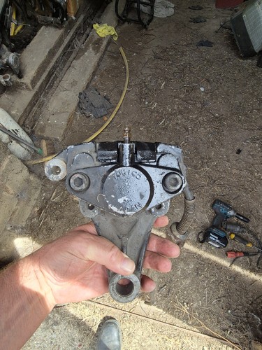 Kawasaki gt750 rear brake - kawasaki,