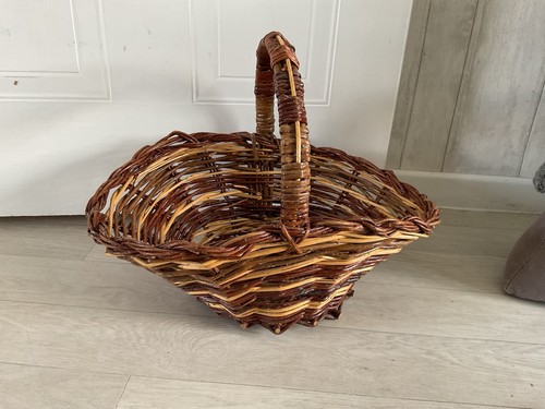Vintage wicker woven - woven, picnic
