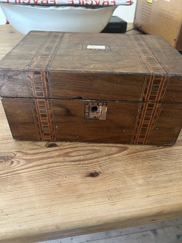 Vintage wooden box - vintage,