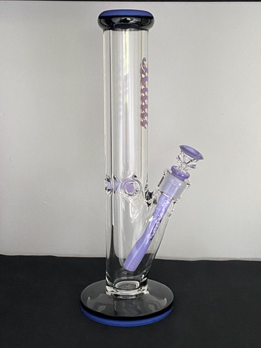 Inch straight hittin bong - bong, +