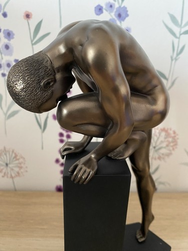Naked man figurine base - naked, on