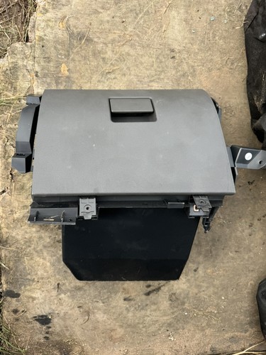 Ford kuga glovebox - ford,