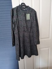 Size 14 Morris &co purple