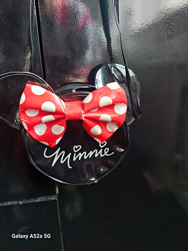 Disney minnie mouse round - minnie,
