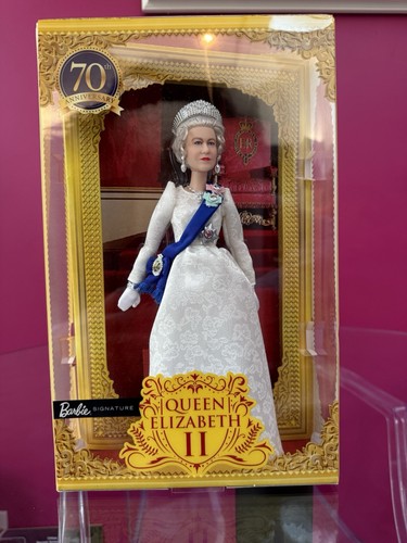 Barbie signature queen - signature,