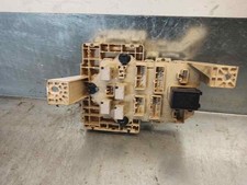 3677062JC0 FUSE BOX UNIT /