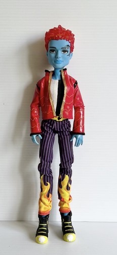 Monster high holt hyde - holt, first