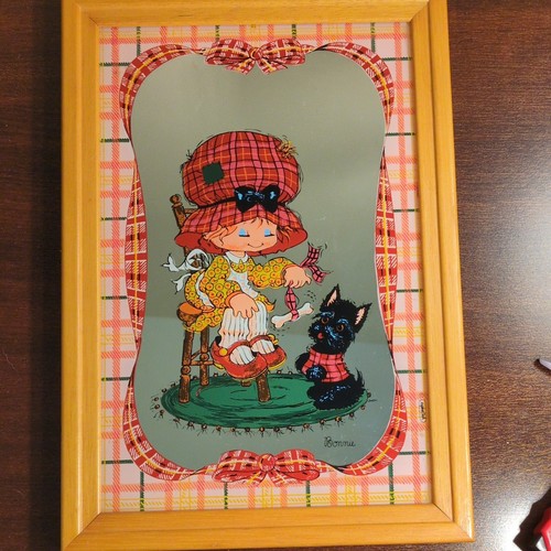 Vintage bonnie bonnets mirror - vintage,