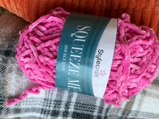 Stylecraft Squeeze me DK yarn