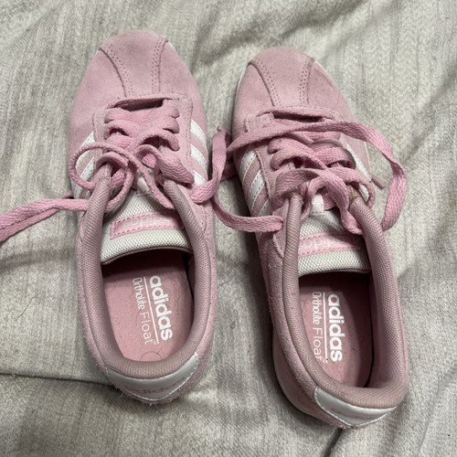Adidas light pink suede - light,