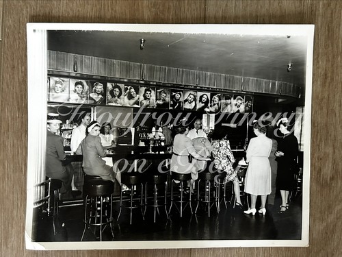 Vtg 1940s earl carroll theatre - earl,